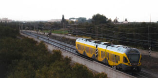 Interruzione provvisoria della linea ferroviaria a Corato a causa di uno smottamento