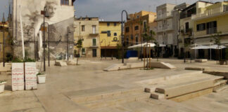 Violento scontro tra bici elettrica e monopattino in piazza Di Vagno, 15enne in prognosi riservata