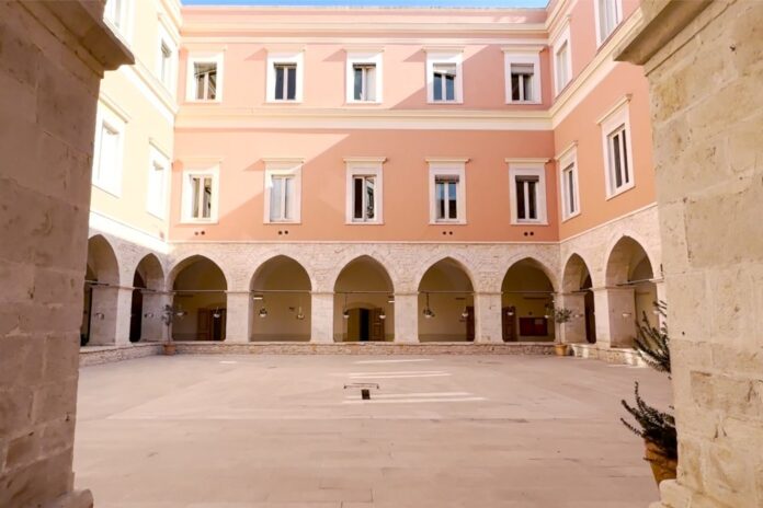 chiostro comunale