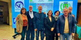 Paolo Pinnelli ha presentato a Corato il suo ultimo libro “Il faro si racconta”