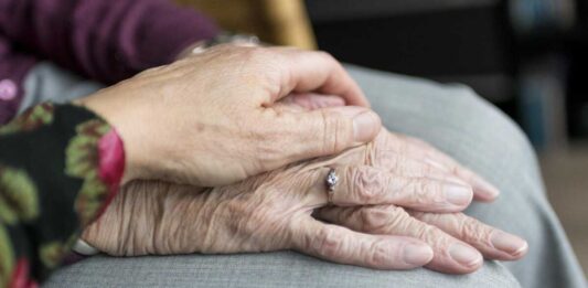 ENeA: al via il nuovo sportello per assistenti familiari a Corato, Ruvo di Puglia e Terlizzi