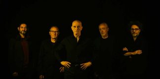 Gli Avion Travel in concerto a Corato per la storica mostra d’arte “Il Pendìo”