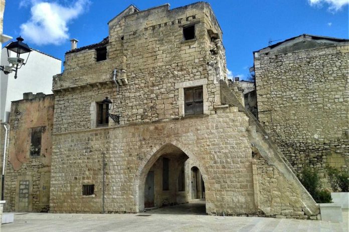 Arco-Abbazia-1